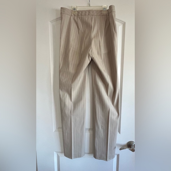 Michael Kors Beige Pinstripe Blazer and Slacks. Size 10 - Picture 6 of 7